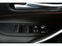 Toyota Corolla Touring Sports Hybrid 200 GR Sport Plus | Schuif/Kantel dak | Navigatie | Parkeer sensoren |