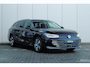 Volkswagen Passat Variant 1.5 eHybrid 204pk Business | Trekhaak | Camera | Travel Assist | Allseasonbanden |