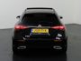 Mercedes-Benz A-klasse 180 Business Solution AMG | Panoramaschuifdak | Night | Premium Plus pakket | Dodehoekassistent | Head-up display | 19-inch Zwarte AMG Velgen |