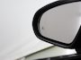 Mercedes-Benz A-klasse 180 Business Solution AMG | Panoramaschuifdak | Night | Premium Plus pakket | Dodehoekassistent | Head-up display | 19-inch Zwarte AMG Velgen |