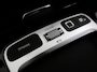 Mercedes-Benz A-klasse 180 Business Solution AMG | Panoramaschuifdak | Night | Premium Plus pakket | Dodehoekassistent | Head-up display | 19-inch Zwarte AMG Velgen |