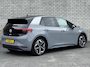 Volkswagen ID.3 First Max 58 kWh | Panoramadak | Trekhaak | Achteruitrijcamera | Stoelverwarming |
