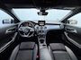 Mercedes-Benz CLA Shooting Brake 180 Business AMG Carplay Stoelverw Cruise Camera Orig.NL Onderhoud!