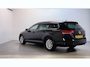 Volkswagen Passat Variant 1.6 TDI DSG Highline Stoelverwarming Navigatie Camera App-Connect
