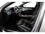 Volvo S90 2.0 B5 Ultimate Dark | Bowers&Wilkins | Luchtvering | Panoramadak | Trekhaak | 360° Camera | Head-Up | Stoel+Stuurverwarming | ACC
