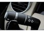 Land Rover Discovery 3.0 TDV6 SE | GRIJS KENTEKEN | Luchtvering | Trekhaak | Stoel+Stuurverwarming | Meridian | Camera | Leder | 19 Inch