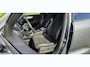 Volvo XC40 2.0 T4 Momentum Pro 1800KG Trekgewicht / Trekhaak / Stuur -en Stoelverwarming / Achterbank verwarmd / Elektr. voorstoel / Elektr. Koffer. / Parkeersensoren / Navigatie via App /