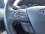 Ford EcoSport 1.0 EcoBoost ST-Line | Stoel- stuur en voorruitverwarming | Navigatie via Apple Carplay & Android auto | Parkeer sensoren | Cruise control