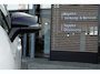 Toyota RAV4 2.5 Hybrid Bi-Tone Automaat | Apple CarPlay & Android Auto | JBL premium audio met 9 JBL speakers incl. subwoofer | Toyota Touch® 2 Go Plus navigatiesysteem | Ruitenwisser ontdooier vóór (benzine) | B