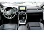 Toyota RAV4 2.5 Hybrid Bi-Tone Automaat | Apple CarPlay & Android Auto | JBL premium audio met 9 JBL speakers incl. subwoofer | Toyota Touch® 2 Go Plus navigatiesysteem | Ruitenwisser ontdooier vóór (benzine) | B