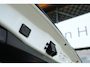 Toyota RAV4 2.5 Hybrid Bi-Tone Automaat | Apple CarPlay & Android Auto | JBL premium audio met 9 JBL speakers incl. subwoofer | Toyota Touch® 2 Go Plus navigatiesysteem | Ruitenwisser ontdooier vóór (benzine) | B