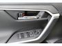 Toyota RAV4 2.5 Hybrid Bi-Tone Automaat | Apple CarPlay & Android Auto | JBL premium audio met 9 JBL speakers incl. subwoofer | Toyota Touch® 2 Go Plus navigatiesysteem | Ruitenwisser ontdooier vóór (benzine) | B