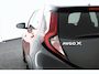 Toyota Aygo X 1.0 VVT-i MT Premium | Apple Carplay/Android Auto | Parkeer sensoren | stoelverwarming |