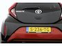 Toyota Aygo X 1.0 VVT-i MT Premium | Apple Carplay/Android Auto | Parkeer sensoren | stoelverwarming |
