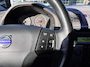 Volvo S40 2.5 T5 Kinetic AUTO / CLIMA / CRUISE / PANO