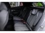 Peugeot e-2008 EV GT-LINE 50 kWh | Camera | Stoelverwarming | Apple Carplay/Android Auto | Keyless | Navigatie | Sportstoelen | Achteruitrijcamera | Apple Carplay/Android Auto|telefoonintegratie premium | Halflederen bekleding
