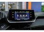 Peugeot e-2008 EV GT-LINE 50 kWh | Camera | Stoelverwarming | Apple Carplay/Android Auto | Keyless | Navigatie | Sportstoelen | Achteruitrijcamera | Apple Carplay/Android Auto|telefoonintegratie premium | Halflederen bekleding