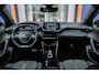 Peugeot e-2008 EV GT-LINE 50 kWh | Camera | Stoelverwarming | Apple Carplay/Android Auto | Keyless | Navigatie | Sportstoelen | Achteruitrijcamera | Apple Carplay/Android Auto|telefoonintegratie premium | Halflederen bekleding