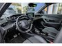 Peugeot e-2008 EV GT-LINE 50 kWh | Camera | Stoelverwarming | Apple Carplay/Android Auto | Keyless | Navigatie | Sportstoelen | Achteruitrijcamera | Apple Carplay/Android Auto|telefoonintegratie premium | Halflederen bekleding