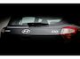 Hyundai i10 1.0 Comfort Smart 5-zits | Automaat | 23.600 Km | Fabrieks garantie tot en met Juli 2027 | | Pdc | 15 inch Lmv | Led | Airco | Cruise control | Navigatiesysteem | Bluetooth |