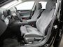Volkswagen Passat Variant 1.5 eTSI 150pk DSG Business Trekhaak | Massage | Camera | Full-LED