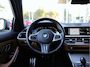 BMW 3-Serie Touring 320e Business Edition Plus M Sport | Live Cockpit | Stoel/Stuur Verwarmd | Apple Carplay/Android Auto |