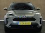 Toyota Yaris Cross 1.5 Hybrid 115 First Edition - ORIGINEEL NEDERLANDSE AUTO - TREKHAAK 750KG GEREMD TREKGEWICHT - DODEHOEK DETECTIE - STOEL EN STUUR VERWARMING - PARKEERSENSOREN VOOR EN ACHTER - KEYLESS ENTRY & START