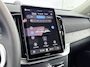 Volvo XC90 T8 Ultra Dark | 21" Allseason | Luchtvering | Geventileerd Nappa | Massage | Bowers & Wilkins | Trekhaak | Gelaagd&Getint Glas | Head-Up | 360 Camera