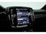 Volvo XC40 Recharge Ultimate 70 kWh | 97% SOH  Pano-dak | Warmte pomp | H&K Audio | Elek. stoelen | Stoel + stuurverw. |
