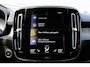 Volvo XC40 1.5 T5 Recharge Inscription | Dealeronderhouden | Glazen Schuif-/Kanteldak | Semi Elektrisch Inklapbare Trekhaak | 19-inch Lichtmetalen Velgen | All-Season Banden | Lederen Bekleding Amber | Elektrisch Verstelbare Voorstoelen Met Geheugen | Adaptieve Cruise Control | Pilot Assist | Stuurverwarming | Stoelverwarming | Geint Glas | Keyless | Elektrische Achterklep Met Sensorsturing | Parkeersensoren Voor en Achter | Achteruitrijcamera | BLIS | Carplay/Android Auto |
