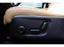 Volvo XC40 1.5 T5 Recharge Inscription | Dealeronderhouden | Glazen Schuif-/Kanteldak | Semi Elektrisch Inklapbare Trekhaak | 19-inch Lichtmetalen Velgen | All-Season Banden | Lederen Bekleding Amber | Elektrisch Verstelbare Voorstoelen Met Geheugen | Adaptieve Cruise Control | Pilot Assist | Stuurverwarming | Stoelverwarming | Geint Glas | Keyless | Elektrische Achterklep Met Sensorsturing | Parkeersensoren Voor en Achter | Achteruitrijcamera | BLIS | Carplay/Android Auto |