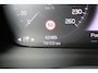 Volvo XC40 1.5 T5 Recharge Inscription | Dealeronderhouden | Glazen Schuif-/Kanteldak | Semi Elektrisch Inklapbare Trekhaak | 19-inch Lichtmetalen Velgen | All-Season Banden | Lederen Bekleding Amber | Elektrisch Verstelbare Voorstoelen Met Geheugen | Adaptieve Cruise Control | Pilot Assist | Stuurverwarming | Stoelverwarming | Geint Glas | Keyless | Elektrische Achterklep Met Sensorsturing | Parkeersensoren Voor en Achter | Achteruitrijcamera | BLIS | Carplay/Android Auto |