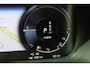 Volvo XC40 1.5 T5 Recharge Inscription | Dealeronderhouden | Glazen Schuif-/Kanteldak | Semi Elektrisch Inklapbare Trekhaak | 19-inch Lichtmetalen Velgen | All-Season Banden | Lederen Bekleding Amber | Elektrisch Verstelbare Voorstoelen Met Geheugen | Adaptieve Cruise Control | Pilot Assist | Stuurverwarming | Stoelverwarming | Geint Glas | Keyless | Elektrische Achterklep Met Sensorsturing | Parkeersensoren Voor en Achter | Achteruitrijcamera | BLIS | Carplay/Android Auto |