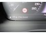 Volvo XC40 1.5 T5 Recharge Inscription | Dealeronderhouden | Glazen Schuif-/Kanteldak | Semi Elektrisch Inklapbare Trekhaak | 19-inch Lichtmetalen Velgen | All-Season Banden | Lederen Bekleding Amber | Elektrisch Verstelbare Voorstoelen Met Geheugen | Adaptieve Cruise Control | Pilot Assist | Stuurverwarming | Stoelverwarming | Geint Glas | Keyless | Elektrische Achterklep Met Sensorsturing | Parkeersensoren Voor en Achter | Achteruitrijcamera | BLIS | Carplay/Android Auto |
