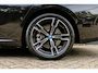BMW 3-Serie 330e G21 Touring M Sport / NAP / Adaptive / Keyless / Trekhaak / BTW