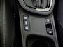 Toyota Yaris Cross 1.5 Hybrid Adventure | BTW voertuig | Dealer onderhouden | Panoramadak | JBL | Head-Up Display | Stoel+stuurverwarming | Dodehoek detectie | LED matrix | Elektrische achterklep | Parkeersensoren voor+achter |