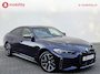BMW i4 M50 High Executive M-Sport 84 kWh 'Tansanitblau' SOH 96% NL Auto! | 360 Camera | Hifi | DAB | Snelladen | Leer | Head-Up