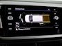 Volkswagen T-Cross 1.0 TSI Life ACTIVE 110 PK DSG | Navigatie | Airco automatisch | Parkeerassistent | Digitaal dashboard | 17"LM velgen |