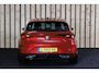 SEAT Leon 1.5 eTSI Style FR 125dkm Trekhaak Carplay DSG LED Virtual ACC Stoelverw. + Nwe APK