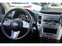 Subaru Legacy Touring Wagon 2.0i Luxury | Xenon | Cruise-control | Stoelverwarming | Trekhaak | Airco | NL auto!! |