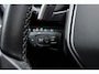 Peugeot 3008 1.6 HYbrid 225 Allure Pack Business | Electronic climate controle | Cruise control | Verwarmbare voorstoelen | Stof/kunstlederen bekleding | Elektrisch bedienbare achterklep | Apple Carplay/Android Auto | | Navigatie full map | DAB