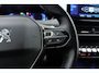 Peugeot 3008 1.6 HYbrid 225 Allure Pack Business | Electronic climate controle | Cruise control | Verwarmbare voorstoelen | Stof/kunstlederen bekleding | Elektrisch bedienbare achterklep | Apple Carplay/Android Auto | | Navigatie full map | DAB
