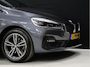 BMW 2-Serie Active Tourer 218i M Sport [STOELVERWARMING, HEAD-UP, CAMERA, CRUISE CONTROL, PDC V+A, CLIMATE CONTROL, BLUETOOTH, LEDER STUUR, ELEKTRISCHE ACHTERKLEP, NAVIGATIE, NIEUWSTAAT]