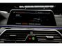 BMW 7-Serie 745Le xDrive Executive Lounge HUD 360 ° Matrix ACC Leder Navi PDC Memory seats Elektr. bedienbaar achterklep Sky lounge Stoelventilatie voor & achter Stoelverwarming voor & achter TV tuner Harman Kardon Softclose Entertainment system achter LM velgen