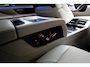 BMW 7-Serie 745Le xDrive Executive Lounge HUD 360 ° Matrix ACC Leder Navi PDC Memory seats Elektr. bedienbaar achterklep Sky lounge Stoelventilatie voor & achter Stoelverwarming voor & achter TV tuner Harman Kardon Softclose Entertainment system achter LM velgen