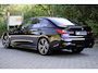 BMW 3-Serie 330i M-Sport | Adapt LED | 19 inch | Hifi | Leder/Alcantara | Live Cockpit Plus | Shadow Line | Stoelverwarming | Etc.