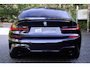 BMW 3-Serie 330i M-Sport | Adapt LED | 19 inch | Hifi | Leder/Alcantara | Live Cockpit Plus | Shadow Line | Stoelverwarming | Etc.