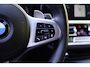 BMW 3-Serie 330i M-Sport | Adapt LED | 19 inch | Hifi | Leder/Alcantara | Live Cockpit Plus | Shadow Line | Stoelverwarming | Etc.