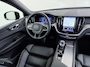 Volvo XC60 2.0 T6 Plug-in hybrid AWD Ultimate Dark 21" Velgen/360 Camera/Headup/Panoramadak etc.