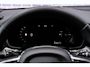 Volvo V60 2.0 T8 Plug-in Hybrid AWD Plus Dark | PHEV Long Range | Trekhaak | Sportstoelen | Panoramadak | Harman Kardon Audio | Head-up Display | 360 Graden Camera | Stoelverwarming voor en achter | Keyless Entry | Elektrische Achterklep | Elektrisch Verstelbare Voorstoelen | Cruise Control Adaptief | BLIS | Google Navigatie | Apple Carplay | Android Auto